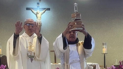 Santuário Menino Jesus de Praga recebe relíquias de São Benedito em Missa Solene